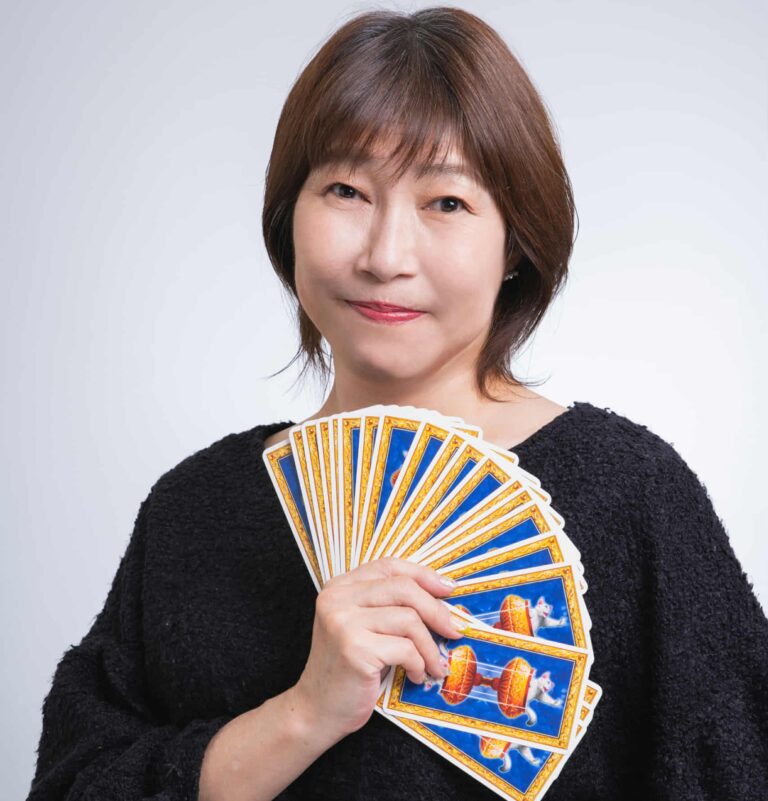 モヤモヤ解決カウンセラーゆうりん『心ほぐしタロット』『自己肯定感サポート』　　　